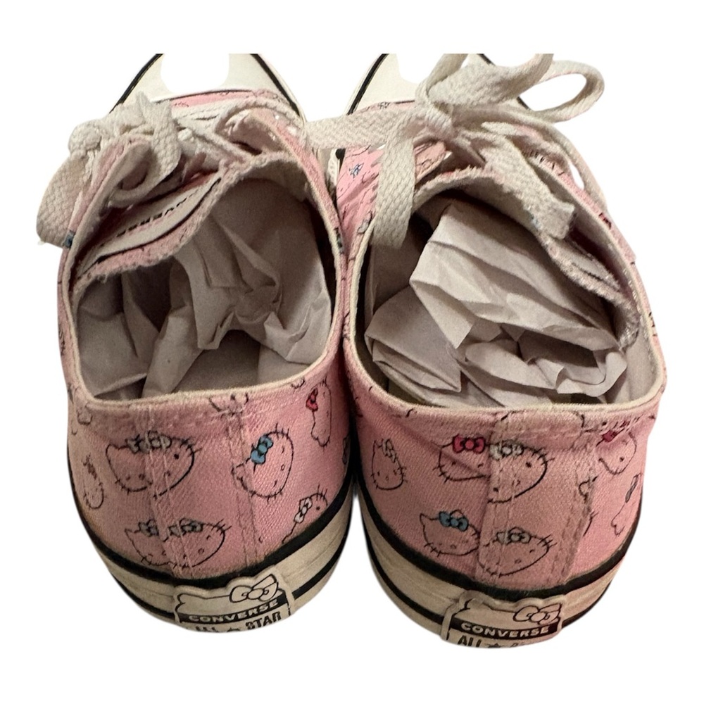 Converse x Hello Kitty Chuck Taylor All Star Low Prism Pink Women’s 7 - Picture 4 of 4